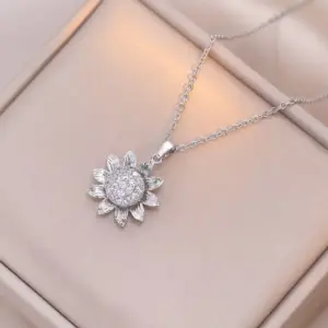 X1202 Steel Color Sunflower Rotating Necklace