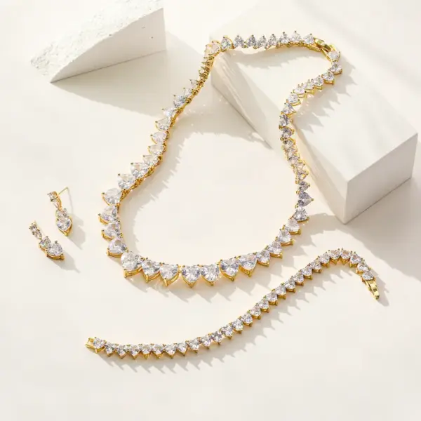 Wholesale Jewelry Fashion Heart Copper Diamond Necklace