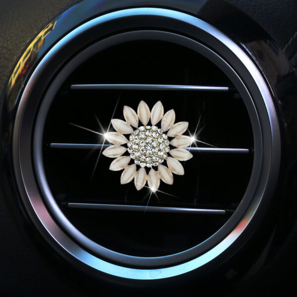 Wholesale Rhinestone sunflower car vent perfume diffuser clip sunflower car interior air conditioning decorations