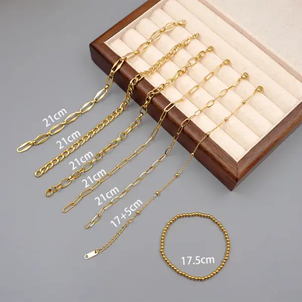 Ferroalloy Solid Color Vacuum Plating Real Gold Plated Simple Style Streetwear Waterproof Non Tarnish Gold Bracelets