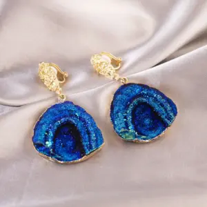 11 # Triangular Ear Clip - Blue Irregular (Color Random)