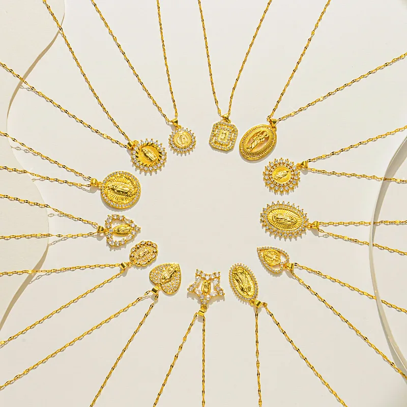 Wholesale PVD Coated Real Gold Plated Human Star Oval Stainless Steel Simple Style Waterproof Non Tarnish Pendant Necklace