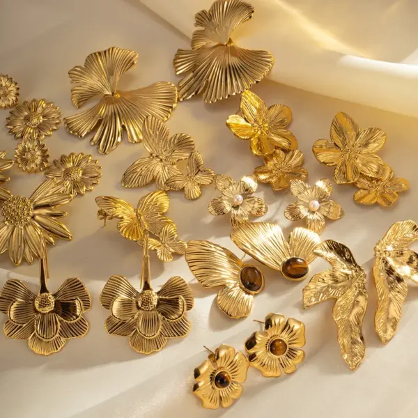 Wholesale 1 Pair Retro Geometric Flower Butterfly Plating Inlay Titanium Steel Tiger Eye 18K Gold Plated Ear Studs