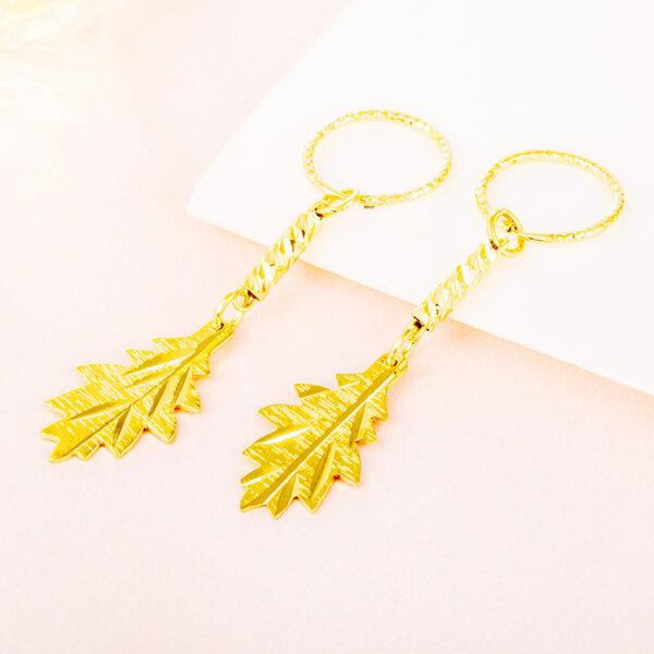 Wholesale Gold-Plated Retro Earrings for Women Long Gold Leaf Tassel Earrings Earrings Mother's Day Gift