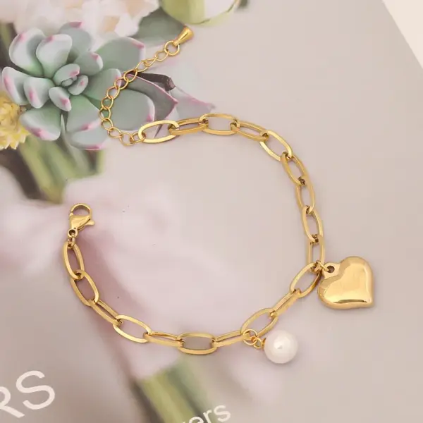 Wholesale 304 Stainless Steel Copper 18K Gold Plated Fashion Pearl Plating Inlay Star Heart Shape Pearl Bracelets