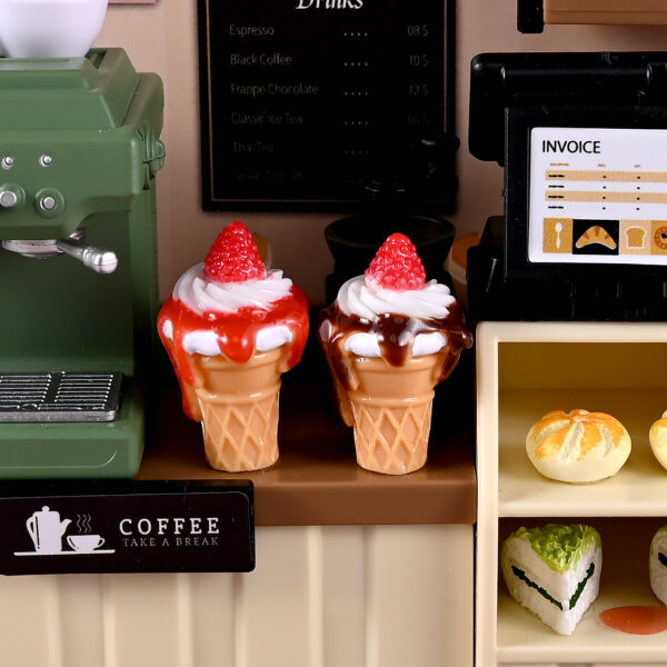 Wholesale Resin Simulation Jam Ice Cream Dollhouse Miniature Food Toy Model