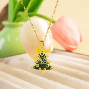 Xl2723 Christmas Tree Green Necklace / Gold