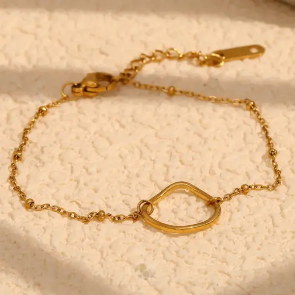 oly-ab6b22f4deb6f55b26b8ba4cd4e5a792 Wholesale PVD Coated Real Gold Plated 18K Gold Geometric 304 Stainless Steel Simple Style Waterproof Non Tarnish 304 Stainless Steel Bracelets