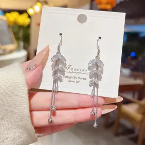 E0280 Ear Hook