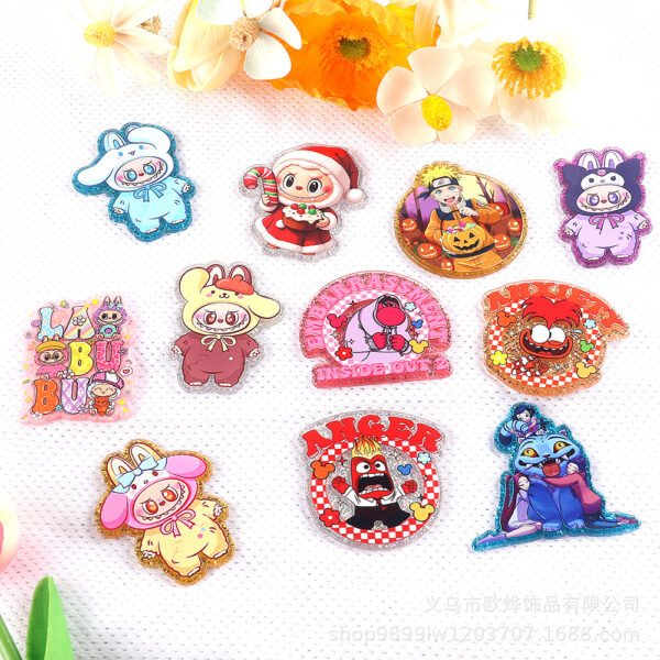 Wholesale 10pcs/pack Cute Cartoon Character Keychains Acrylic Pins Adorable DIY Accessories
