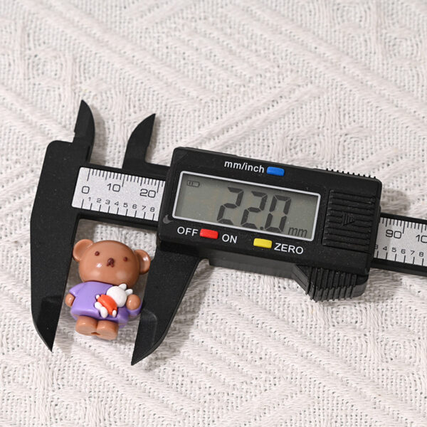 Wholesale Cartoon soft rubber bear through-hole beaded