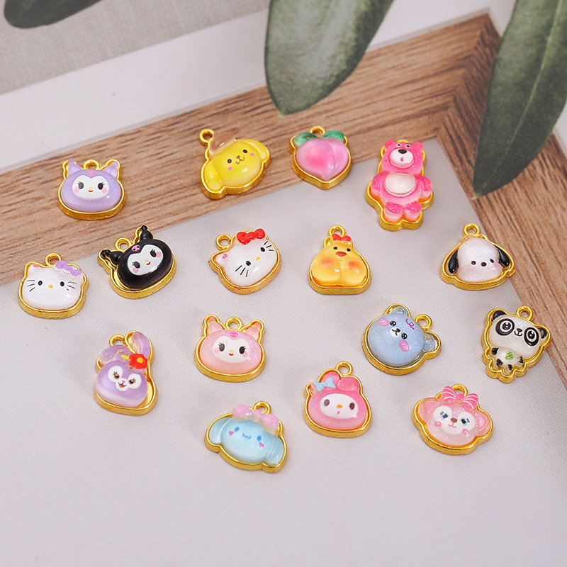 Wholesale Cute cartoon diy beaded aessories Pendant Charms