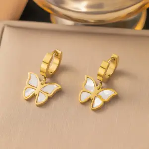 【G3011】White Shell Butterfly Earrings / Gold