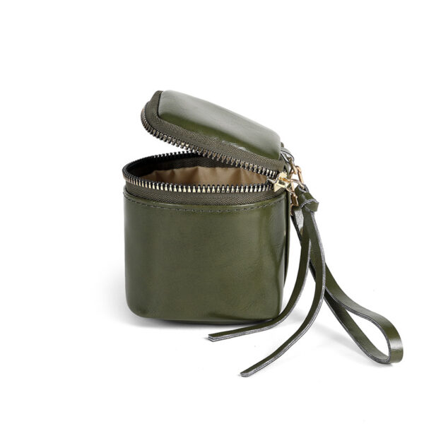 Wholesale Oil Wax Leather PU Leather Hand Key Bag Ins Retro Niche Lipstick Wen Play Storage Coin Coin Purse