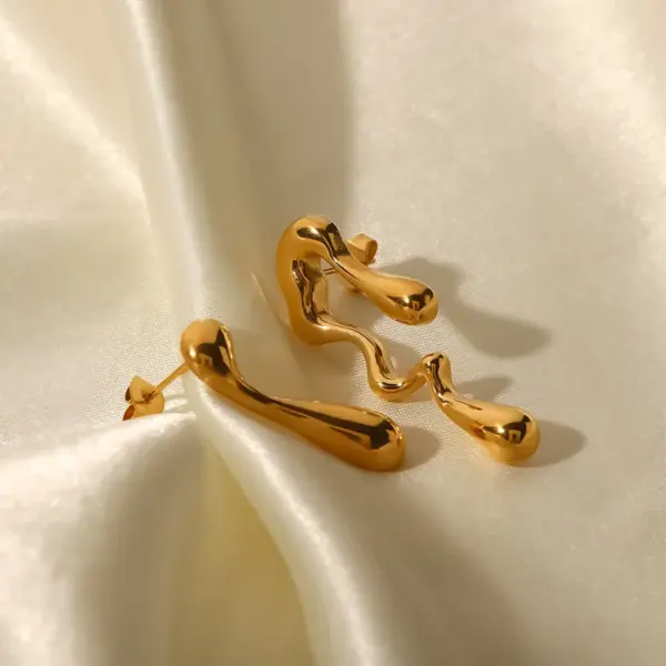 Wholesale PVD Coated Real Gold Plated Geometric 316 Stainless Steel Retro Waterproof Non Tarnish 316 Stainless Steel Ear Studs