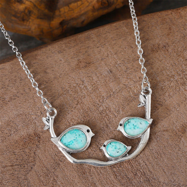 Wholesale Sky blue three sparrow necklace
