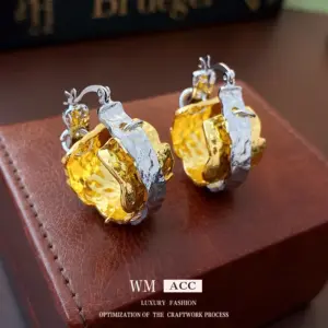 Pleated Circle Double Layer Ear Clip