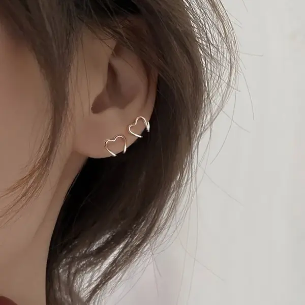 Wholesale Jewelry Simple Hollow Heart Copper Ear Bone Clip Nihaojewelry