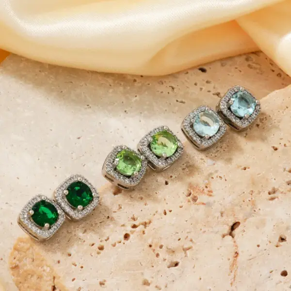1 Pair Casual Simple Style Square Inlay Copper Zircon Sier Plated Ear Studs