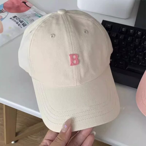 Wholesale Hat new spring and summer letter B baseball cap female Korean casual student fashion all-match fashion brand beige peaked cap