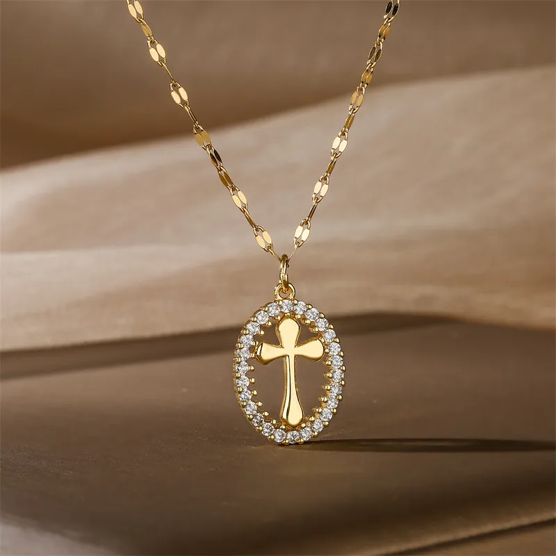 Wholesale PVD Coated Cross Tree Stainless Steel Copper Casual Simple Style Waterproof Non Tarnish Titanium Steel Pendant Necklace