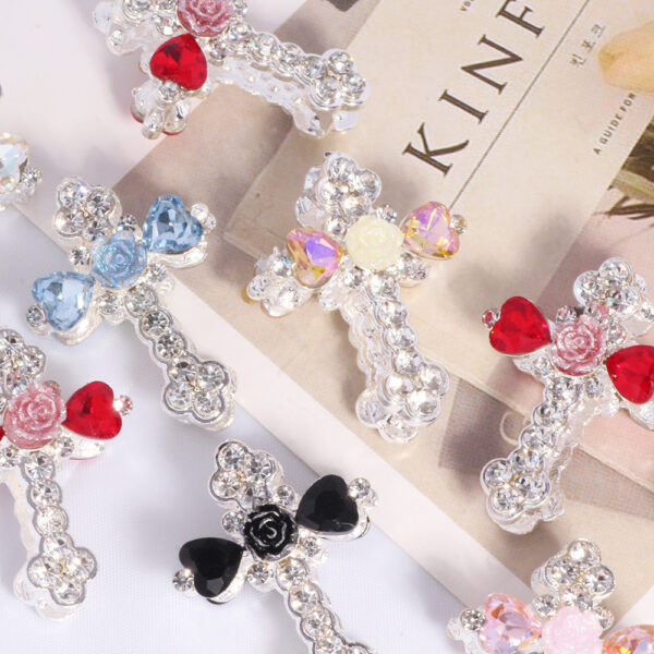 Wholesale Double-sided alloy flower cross straight hole loose beads beaded DIY mobile phone chain key chain bag chain jewelry accessories