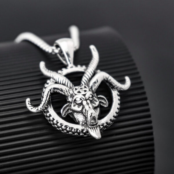 Wholesale Temu hot sale foreign trade jewelry European and American personality retro ram horn men's pendant necklace