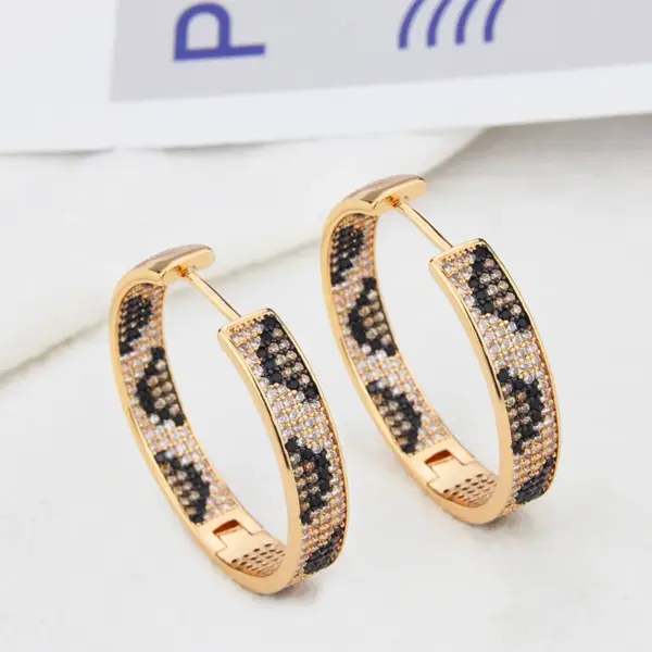 Wholesale Simple Style Circle Copper Zircon Gold Plated Earrings