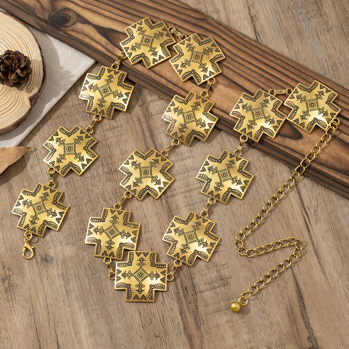 Wholesale European and American cross-border metal waist chain women's aessories versatile decorative belt ess jeans design retro waist chain