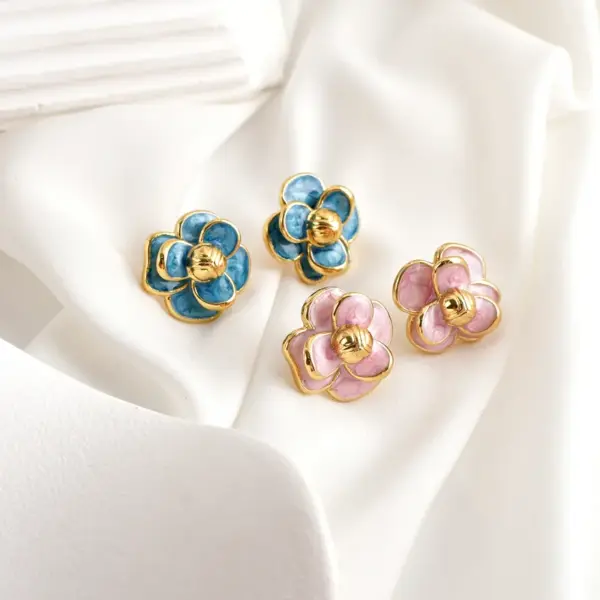 Wholesale Ion Plating (IP) Flower 304 Stainless Steel Princess Pastoral Waterproof Non Tarnish Ear Studs