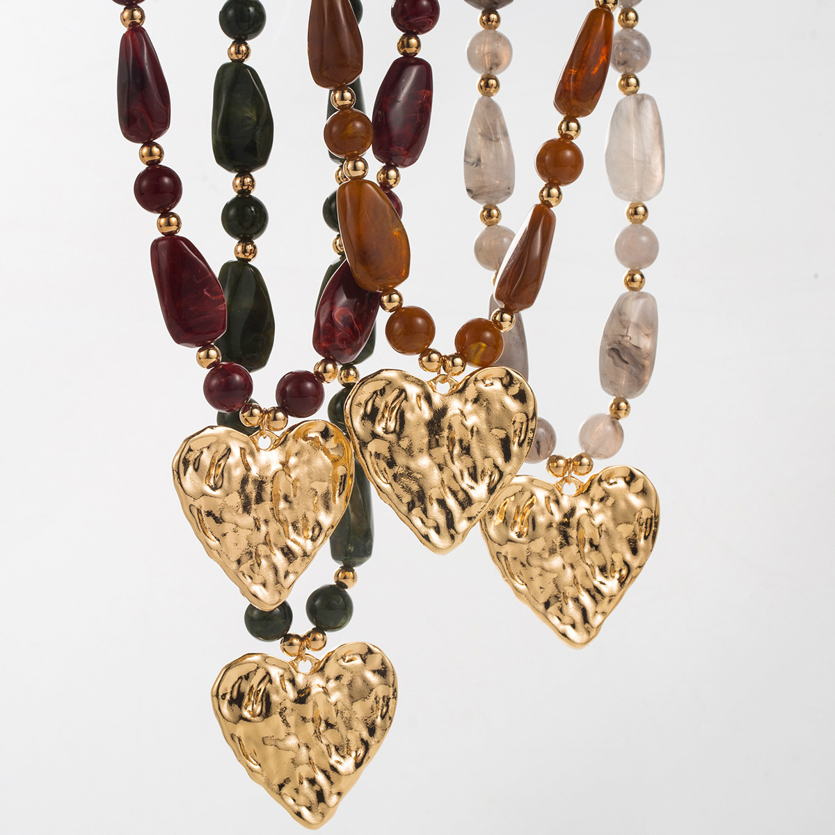Wholesale Unique, irregularly shaped beaded clavicle chain
