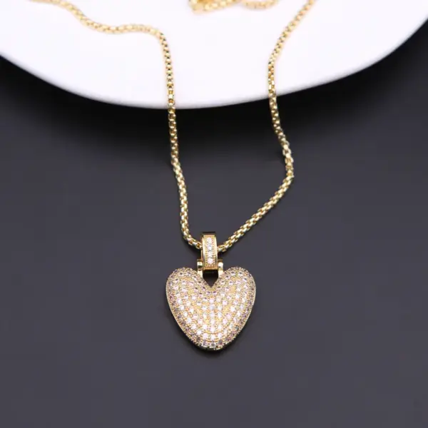 Wholesale Copper Simple Style Shiny Plating Hollow Out Inlay Letter Zircon Pendant Necklace