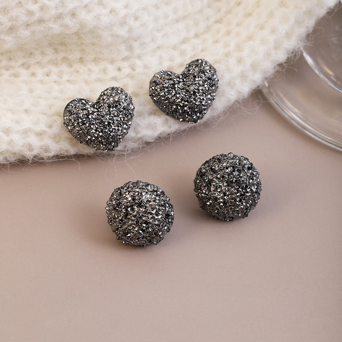 Wholesale Sier Needle Korean-style Ser Flash G Diamond Love Round Earrings Autumn and Winter Ins Style Light Luxury High-end Delicate All-match Earrin