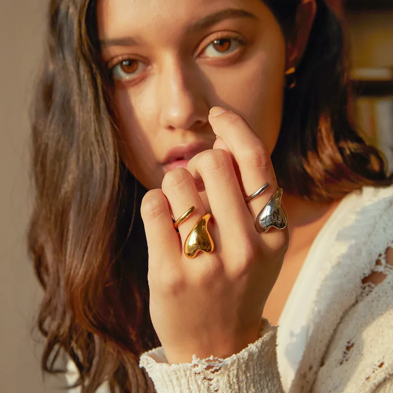 Wholesale 18K Gold Plated Real Gold Plated 304 Stainless Steel PVD Coated Heart Shape Waterproof Non Tarnish Plating IG Style Open Rings For Women's