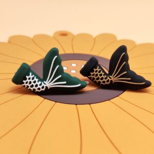 Fish tail (single style and color starting from 20)