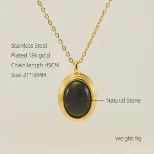 917 Necklace / Black