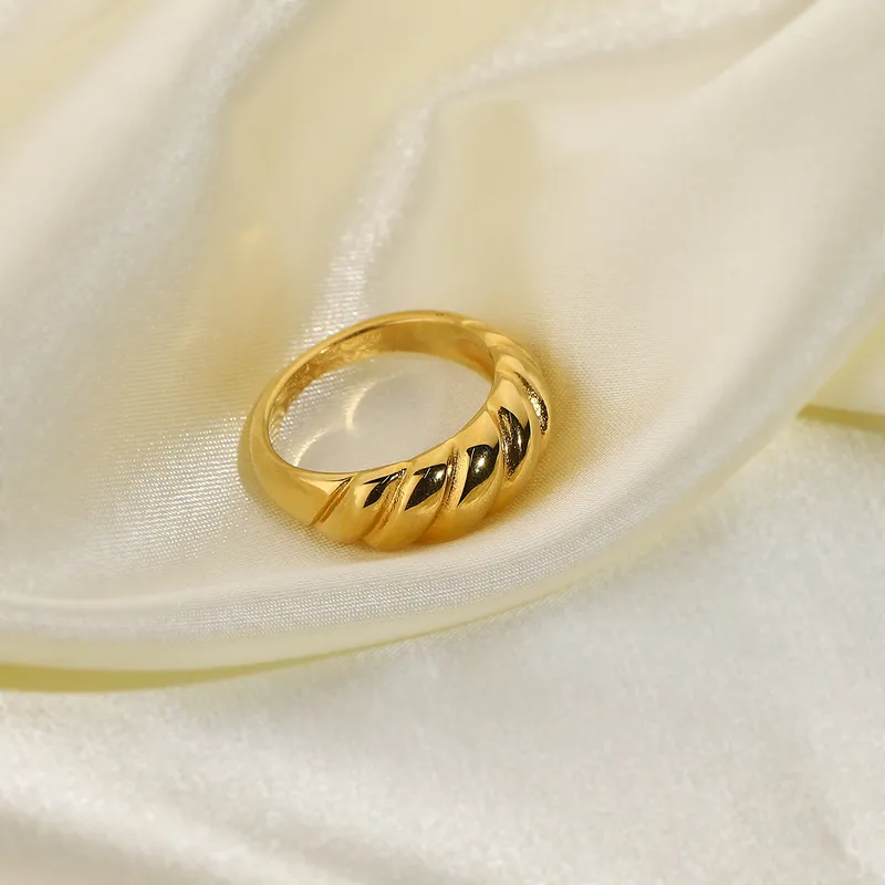 Wholesale 18K Real Gold Plated Gold Plated 304 Stainless Steel PVD Coated Inlay Rings