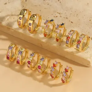 Wholesale 1 Pair Elegant Simple Style Round Plating Inlay Copper Zircon 14K Gold Plated Earrings