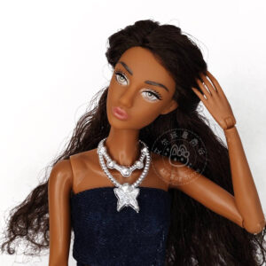 Necklace---style 17 / 11inch doll is applicable