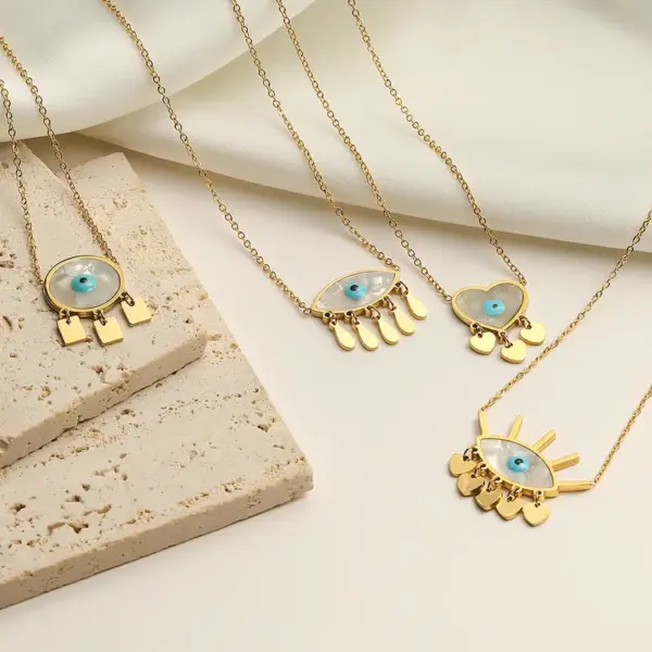 PVD Coated 18K Gold Plated Devil'S Eye 304 Stainless Steel Classic Style Waterproof Non Tarnish 304 Stainless Steel Pendant Necklace