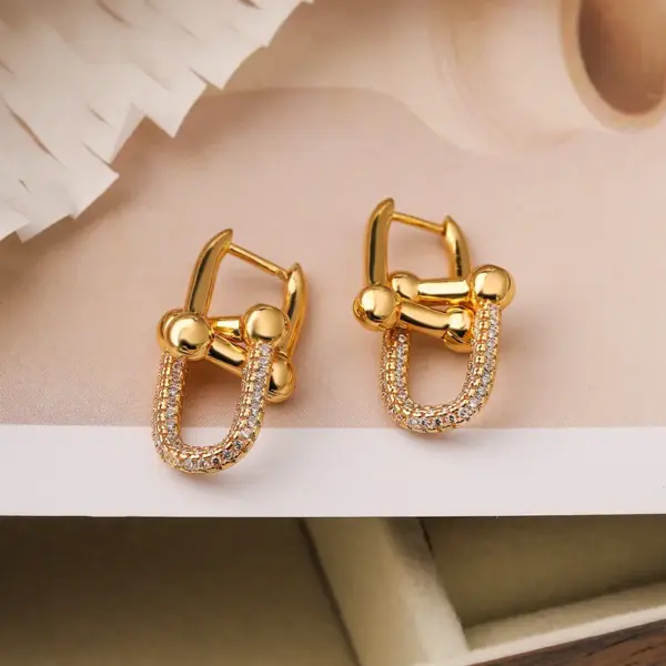 Wholesale Aogu European And American Ins Niche Copper Gold Plated Inlaid Zircon Geometric Earrings Female Affordable Luxury Fashion High-grade All-match Earrings