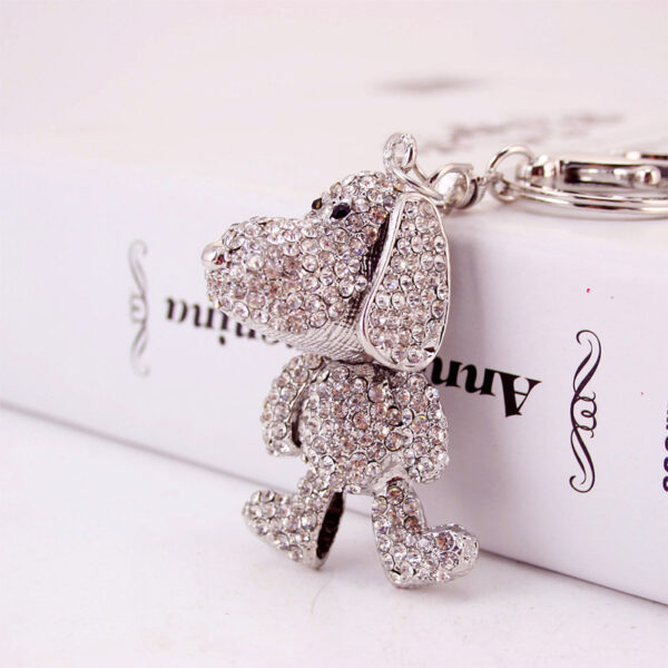 Wholesale Alloy Rhinestone Silver Cute Puppy Car Keychain Cartoon Dog Key Chain Pendant Girlfriend Bag Hanging 260
