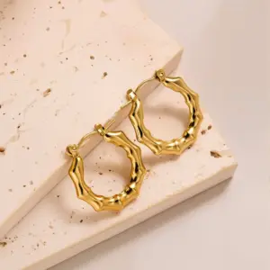Eh074 Earrings / Gold