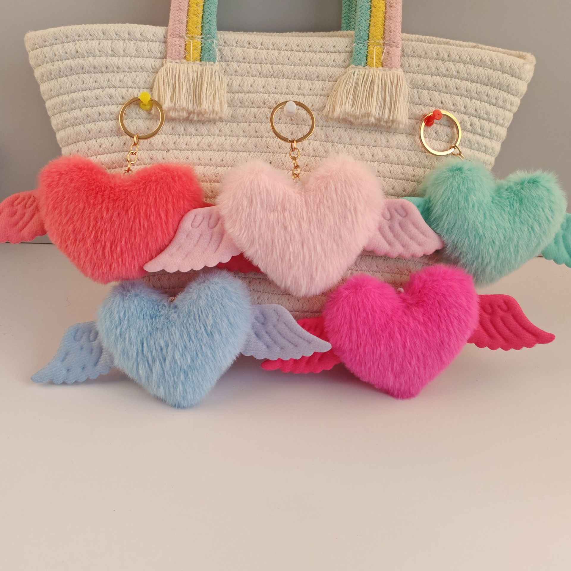 Wholesale Love Wings Fur Ball Keychain Pendant Heart-shaped Plush Girl's Aessories Cute Peach Heart Bag Key Pendant