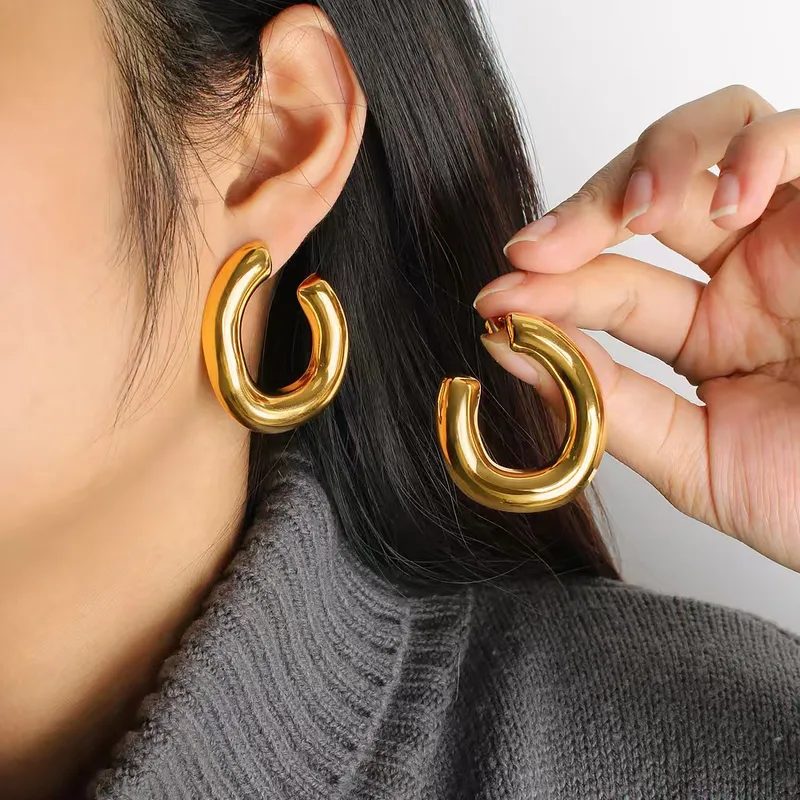 Wholesale 1 Pair Simple Style Classic Style Cool Style Geometric 304 Stainless Steel Imitation Gold Electroplating Ear Studs