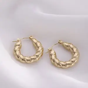 Keh0097 U-Shaped Twist