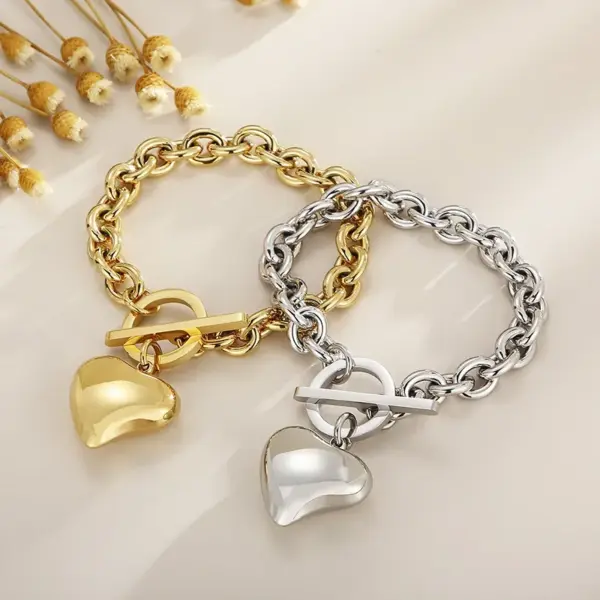 Wholesale 304 Stainless Steel Heart Shape PVD Coated 18K Real Gold Plated Simple Style Waterproof Non Tarnish Plating Bracelets Necklace
