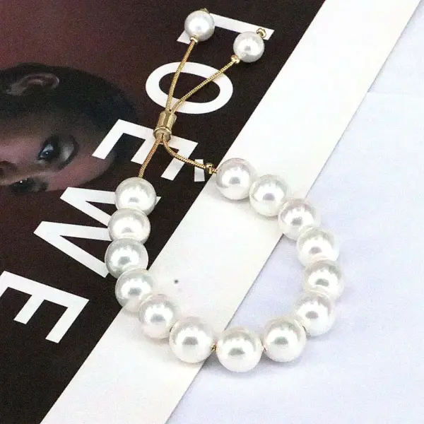 Fashion Round Freshwater Pearl Copper Beaded Gold Plated Bracelets