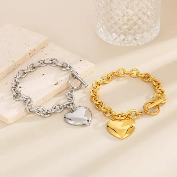 Wholesale PVD Coated 18K Gold Plated Heart Shape Stainless Steel Simple Style Waterproof Non Tarnish Bracelets Necklace