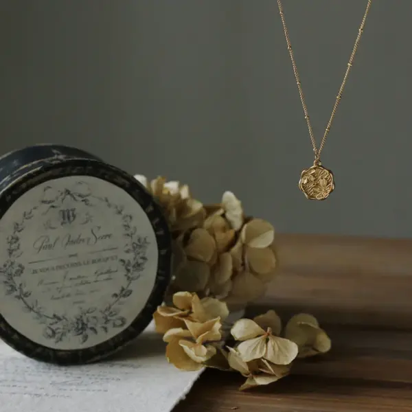 Wholesale Retro Flower Titanium Steel Plating Pendant Necklace 1 Piece